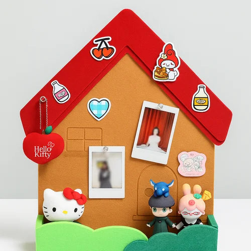 Cozy Cottage Memo Board